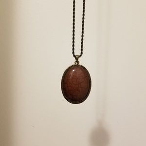 Brown pendant necklace